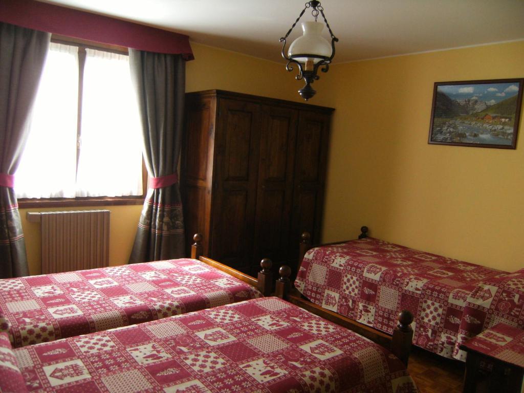 Albergo Thurwieser Santa Caterina Valfurva Camera foto