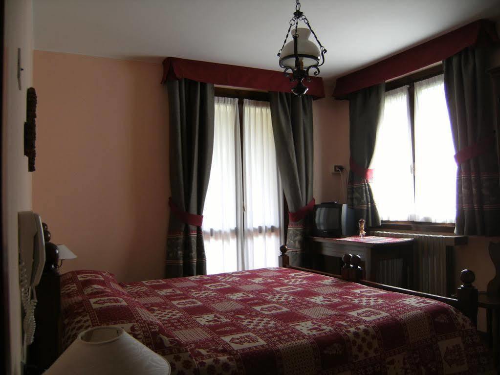 Albergo Thurwieser Santa Caterina Valfurva Esterno foto